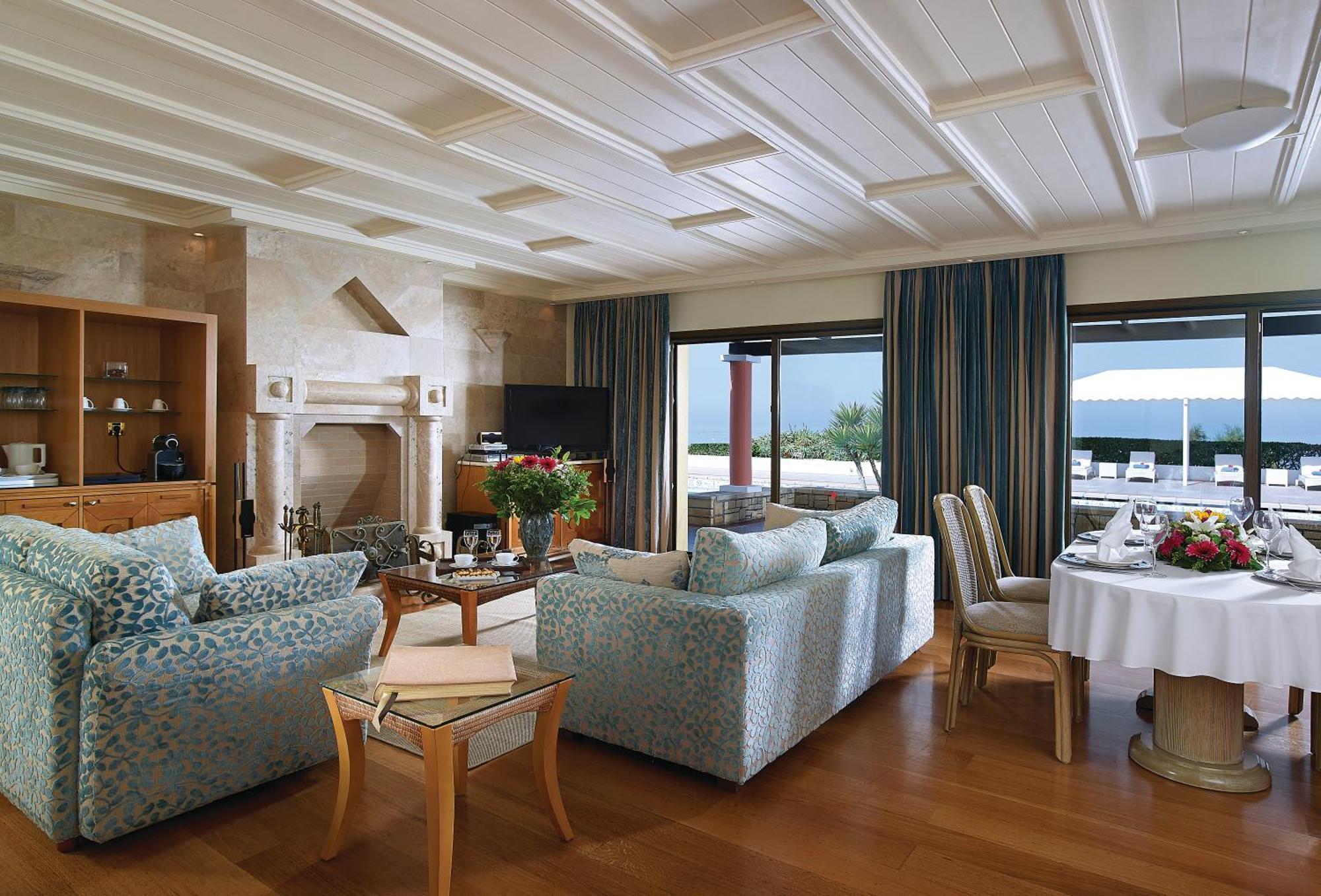 Knossos Royal Hotel แอร์ซอนิสซอส ภายนอก รูปภาพ