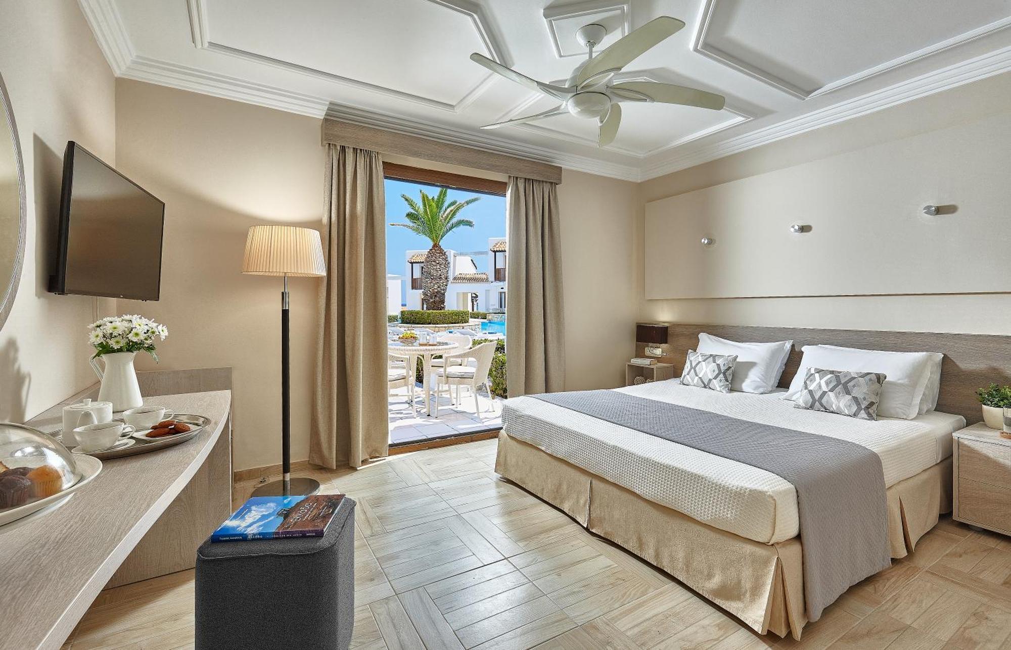 Knossos Royal Hotel แอร์ซอนิสซอส ภายนอก รูปภาพ