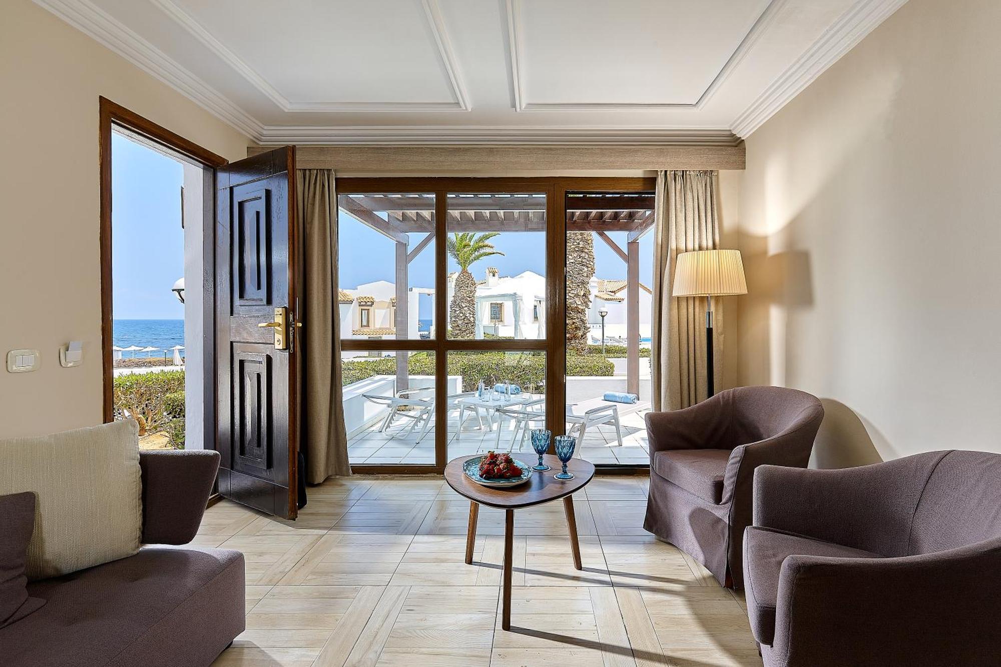 Knossos Royal Hotel แอร์ซอนิสซอส ภายนอก รูปภาพ