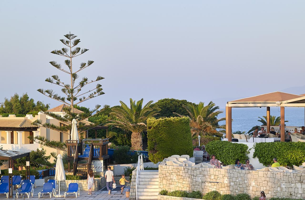 Knossos Royal Hotel แอร์ซอนิสซอส ภายนอก รูปภาพ